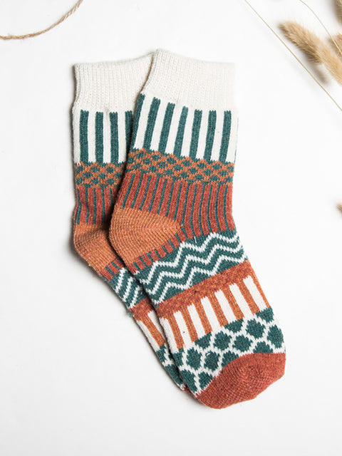 Beautiful Pattern Winter Thermal Socks